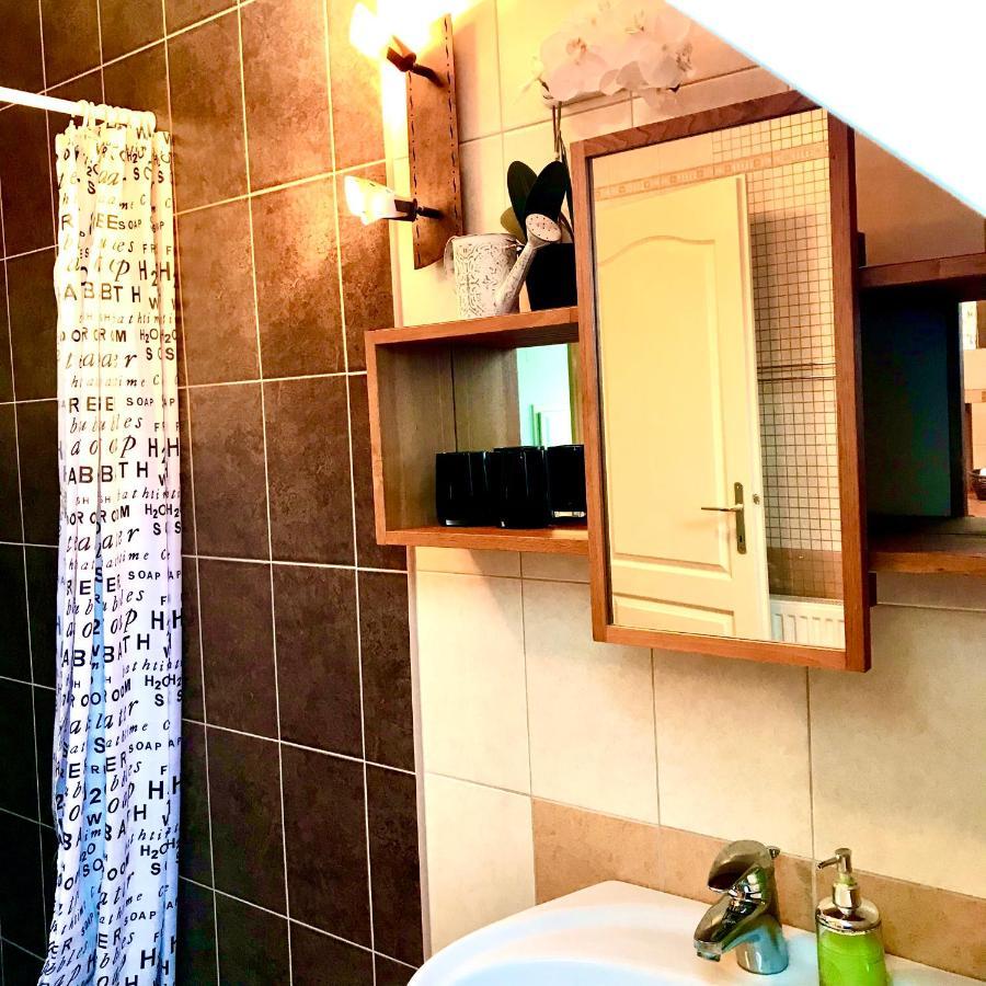 Viharsarki Apartman ギュラ エクステリア 写真